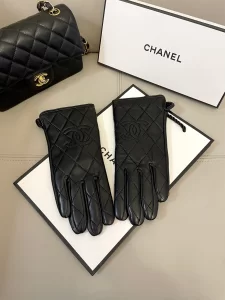 Chanel CC Logo Black Glove