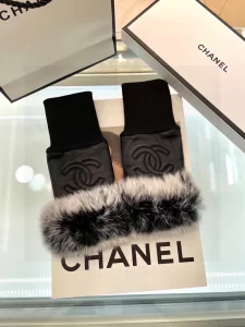 Chanel CC Shearling Knit Fingerless Glove