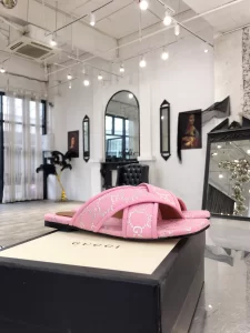 Luxury Womens Shoes Gucci GG Fabric Slide Sandal in Pink 35 To 40 A136PP380 AA145900