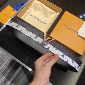Louis Vuitton Spray LV Monogram Reversible Belt 40MM 