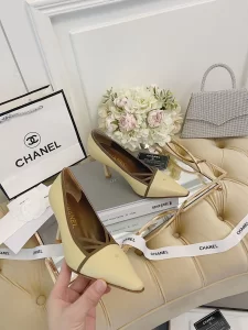 Chanel CC Logo Pumps Beige 70MM 