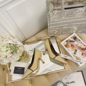 Luxury Womens Shoes Chanel CC Logo Pumps Beige 70MM 35 To 40 A151PP430 AA148778