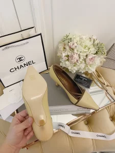 Luxury Womens Shoes Chanel CC Logo Pumps Beige 70MM 35 To 40 A151PP430 AA148778