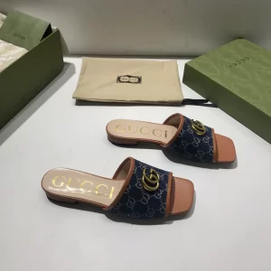 Gucci GG Canvas Slides Sandal Blue 