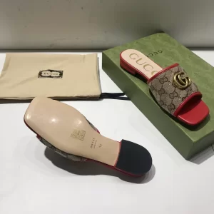 Luxury Womens Shoes Gucci GG Canvas Slides Sandal Red 35 To 41 A151PP380 AA148757