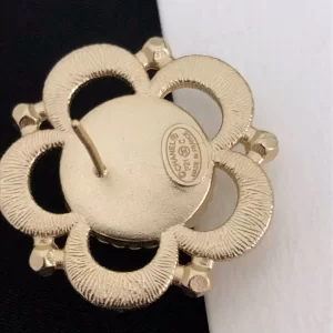 Luxury Womens Jewelry Chanel Crystal CC Gold Camellia Earrings A39PP138 AA150910