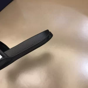 Luxury Mens Shoes Gucci Logo Printed Slide Sandal 38 To 45 A151PP350 AA151197