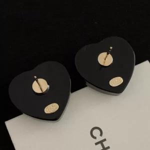 Luxury Womens Jewelry Chanel Double C Heart Earrings A39PP140 AA151431