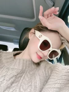 Luxury Womens Sunglasses Gucci Luxury Sunglasses Gucci A65PP180 AA152605