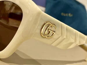 Luxury Womens Sunglasses Gucci Luxury Sunglasses Gucci A65PP180 AA152605