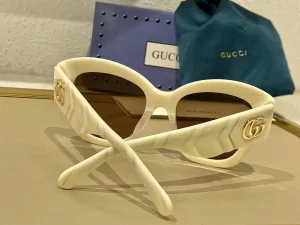 Luxury Womens Sunglasses Gucci Luxury Sunglasses Gucci A65PP180 AA152605