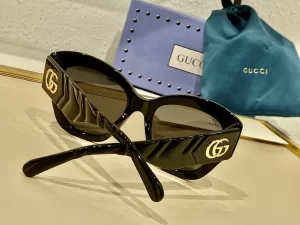 Luxury Womens Sunglasses Gucci Luxury Sunglasses Gucci A65PP180 AA152607
