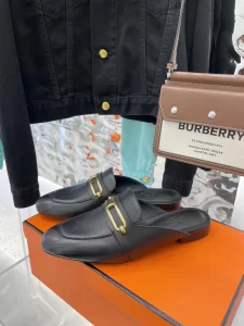 Luxury Womens Shoes Hermes Camilla Mule in Black Calfskin 35 To 40 A136PP510 AA152869