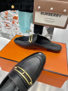 Luxury Womens Shoes Hermes Camilla Mule in Black Calfskin 35 To 40 A136PP510 AA152869