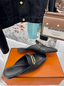 Luxury Womens Shoes Hermes Camilla Mule in Black Calfskin 35 To 40 A136PP510 AA152869