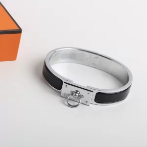 Luxury Womens Jewelry Hermes Clic Anneau Bracelet in Black A205PP220 AA154475