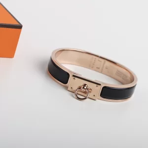 Luxury Womens Jewelry Hermes Clic Anneau Bracelet in Black A205PP220 AA154475