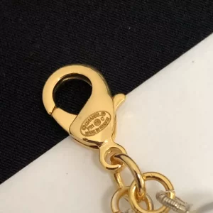 Luxury Womens Jewelry Chanel Round CC and White Pearls Necklaces A39PP240 AA155733