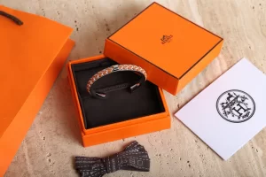 Luxury Womens Jewelry Hermes Open Cuff Woven Leather Bracelet A205PP130 AA157709