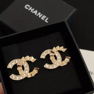 Luxury Womens Jewelry Chanel Earring Chanel Gold CC Crystals Earring A39PP115 AA159889