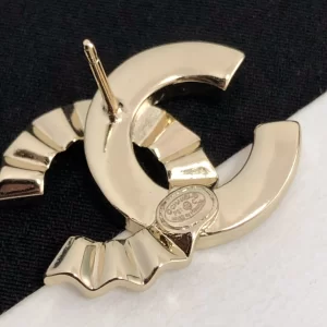 Luxury Womens Jewelry Chanel Earring Chanel Gold CC Crystals Earring A39PP115 AA159889