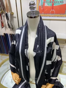 Luxury Womens Scarf Chanel CC Logo Silk Scarf in Black 110x200CM A151PP280 AA160294