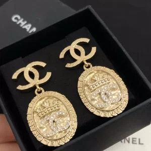 Luxury Womens Jewelry Chanel Earring Chanel Gold CC and Tag Earrings A39PP125 AA160839