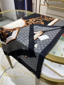 Luxury Womens Scarf Gucci GG Jacquard Silk Scarf in Black 110x200CM A151PP260 AA162963