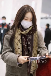 Luxury Womens Scarf Gucci GG Jacquard Silk Scarf in Brown 50x195CM A151PP200 AA162932