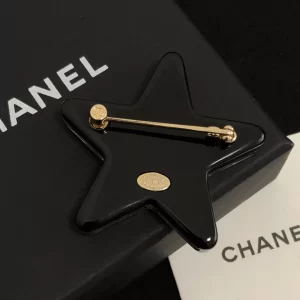 Luxury Womens Jewelry Chanel Brooch Chanel Gold CC Star Brooch A39PP155 AA164537