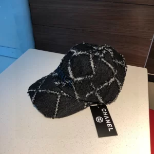 Luxury Womens Hats Chanel Black Quilted Canvas Baseball Hat in A190PP90 AA165420