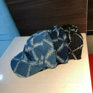 Luxury Womens Hats Chanel Black Quilted Canvas Baseball Hat in A190PP90 AA165420