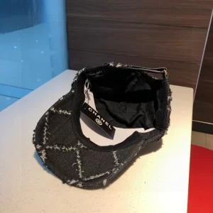 Luxury Womens Hats Chanel Black Quilted Canvas Baseball Hat in A190PP90 AA165420