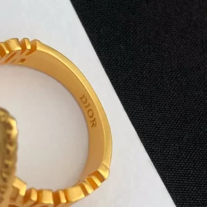 Luxury Womens Jewelry Dior Ring Dior JADIOR Heart Ring in Gold A39PP110 AA166374