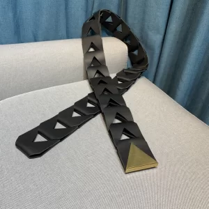 Bottega Veneta Triangle Leather Belt Black 50MM 