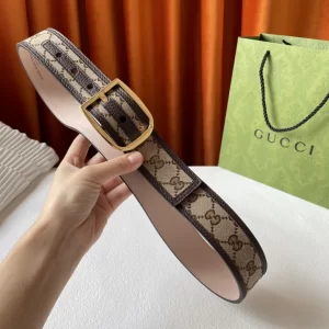 Gucci Square Buckle GG Supreme Leather Belt 40MM 