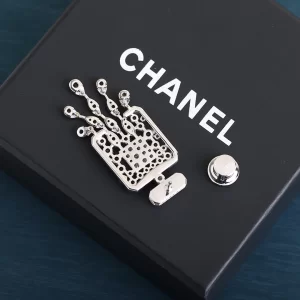 Luxury Womens Jewelry Chanel Brooch Chanel Crystals Bottle Brooch A205PP180 AA169769