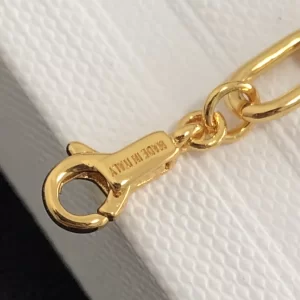 Luxury Womens Jewelry Celine Bracelet Celine Medals Bracelet in Gold A39PP160 AA170647