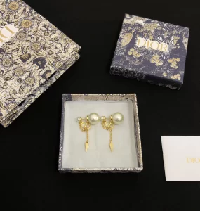 Luxury Womens Jewelry Dior Earring Dior Tribales Earrings in Gold A39PP120 AA170652
