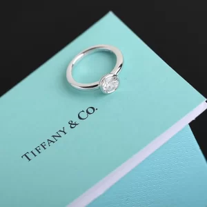 Luxury Womens Jewelry Tiffany Ring Tiffany Bezel Round Rings A205PP280 AA173001
