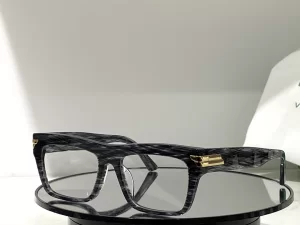 Bottega Veneta Luxury Sunglasses BV1058 