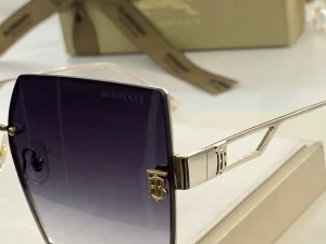 Replica Womens Sunglasses Burberry Replica Sunglasses BE8164 A65PP180 AA177720