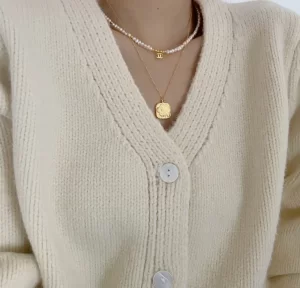 Replica Womens Jewelry Chanel VIP Gold CC Logo Pearls Necklace A62PP280 AA179291