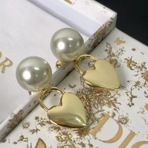 Replica Womens Jewelry Dior Tribales CD Crystals Heart Earrings A39PP130 AA180139