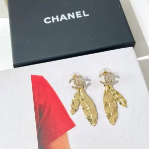 Replica Womens Jewelry Chanel VIP Crystals CC Gold Leaf Earrings A62PP180 AA180236