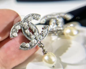 Replica Womens Jewelry Chanel VIP Pearls CC Logo Earrings A62PP170 AA182280