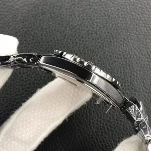 Replica Womens Watches Chanel VIP J12 Black Dial Ladies Watch 33MM A184PP2180 AA184179