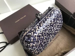 Replica Womens Handbags Bottega Veneta Chain Knot Clutch Bag 20CM A103PP1180 AA187301