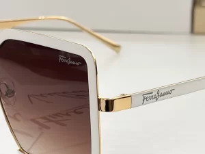 Replica Womens Sunglasses Ferragamo Replica Sunglasses SF9035 A65PP180 AA188224