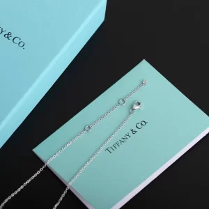 Replica Womens Jewelry Tiffany Diamonds Bird Pendant Necklace A205PP280 AA188568